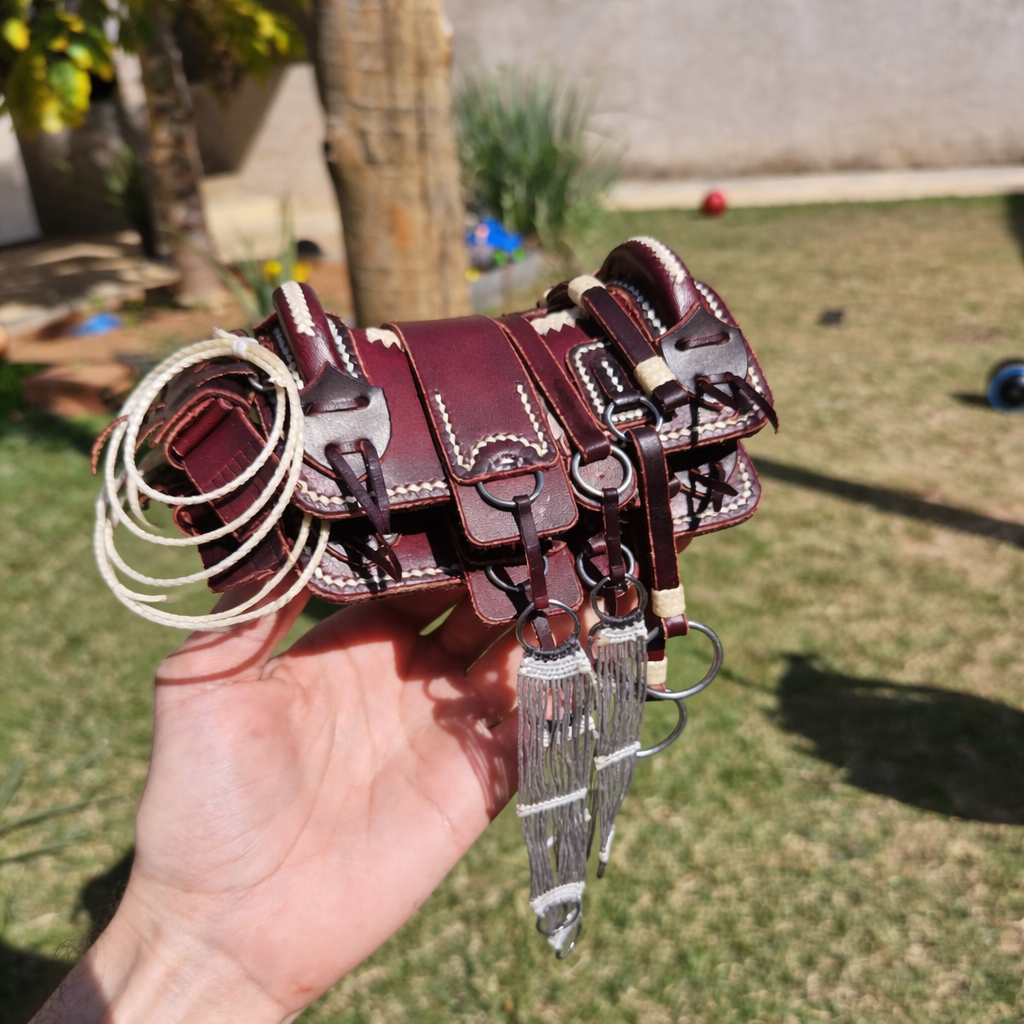 Arreio Banana Miniatura Completo – 100% Artesanal em Couro Legítimo